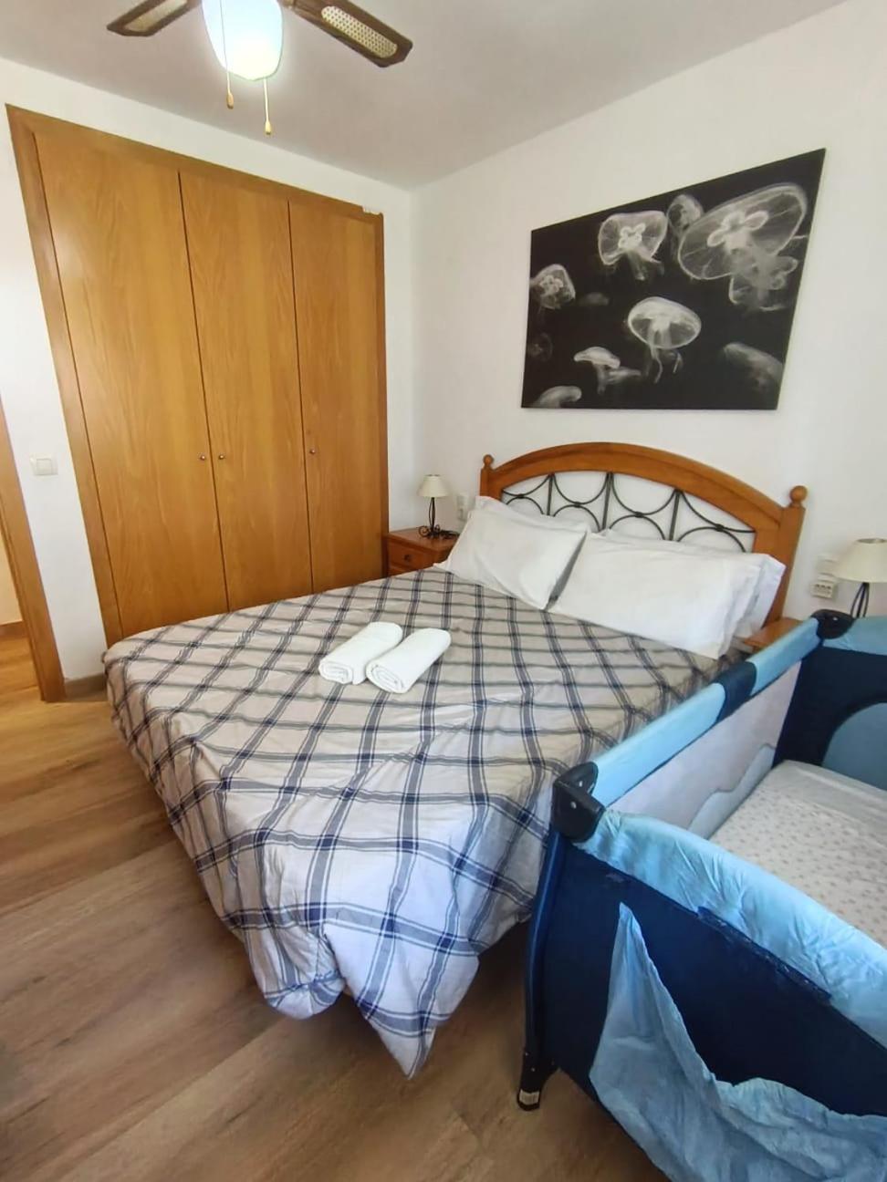 Apartamento Pilar Solo Familias Gandía Exteriör bild